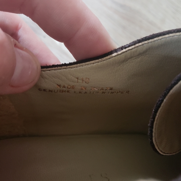 Talbots Real Suede Heeled Booties sz 10 GUC - Picture 6 of 8